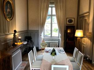 Posezení v ubytování Les chambres d'hôtes du Manoir de Roz-Maria
