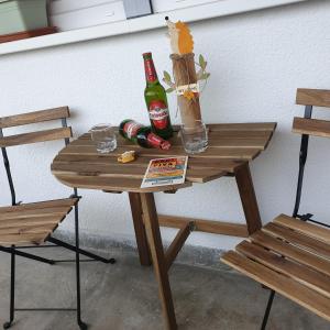 Nápoje v ubytovaní Apartman Jež - free parking, self check in