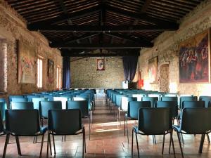 Restoran atau tempat lain untuk makan di Casa Mater Ecclesiae