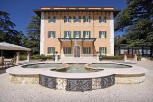 Gallery image of Hotel Villa Verdefiore in Appignano
