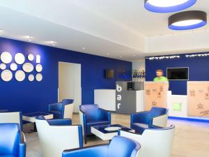TV/Unterhaltungsangebot in der Unterkunft Ibis Styles La Louvière