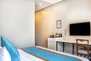 TV a/nebo společenská místnost v ubytování Royale Parc Hotel Tagaytay