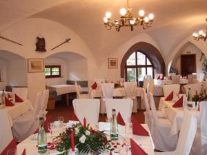 Restaurace v ubytování Schloss Wiesenthau