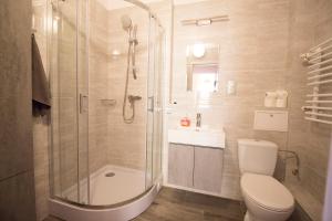 Kúpeľňa v ubytovaní LUCKY APARTMENTS - Świdnicka Old Town + 15 fotografií