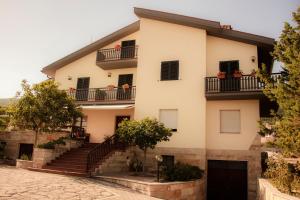 Budova, kde se bed and breakfast nachází