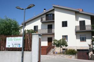 Budova, kde se bed and breakfast nachází
