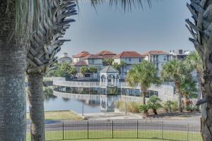 Gallery image of The Terrace at Pelican Beach in Destin