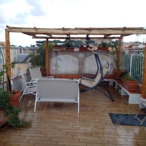 Balkon lub taras w obiekcie La CasUPOLA Saint Peter's Quiet Room