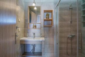 A bathroom at SUNDAY MEMORIES
