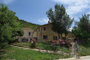 Foto dalla galleria di Villa Sasso a Serra San Quirico