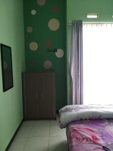 Afbeelding uit fotogalerij van Ken's Villa 8 in Batu