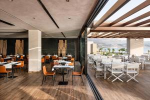 Reštaurácia alebo iné gastronomické zariadenie v ubytovaní Euphoria Resort - All Inclusive