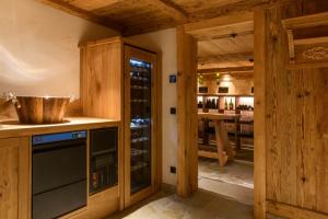 Kuchyňa alebo kuchynka v ubytovaní Chalet Berghaus Gauertal