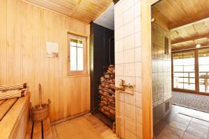 Kylpyhuone majoituspaikassa Vila Tauragnas