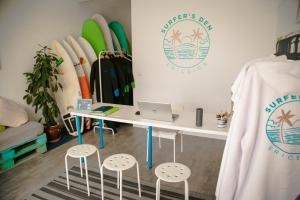 Imagem da galeria de Surfer's Den Ericeira na Ericeira