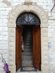 Photo de la galerie de l'établissement La Casa in Piazza, à Gubbio 26 autres photos