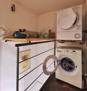 Kuchyň nebo kuchyňský kout v ubytování Regis B&B Appartamenti centro storico