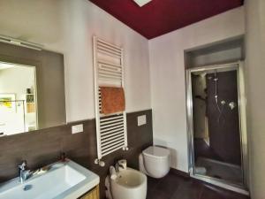 Koupelna v ubytování Regis B&B Appartamenti centro storico