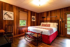 Gallery image of Historic Tapoco Lodge in Tapoco