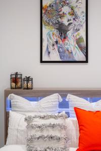 Mynd úr myndasafni af Luxury 3 brm 2 bath Woolstore apt with Courtyard í Brisbane