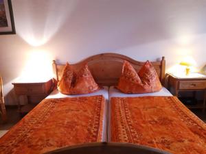 Postel nebo postele na pokoji v ubytování Ferienwohnung Uschi Hipp