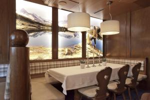 Fotografie z fotogalerie ubytování Hotel Garni Rifflsee v Sankt Leonhard im Pitztal