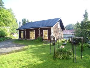 Zahrada ubytování B&B Savikon Kartano