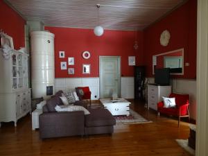Posezení v ubytování B&B Savikon Kartano + 28 fotografií