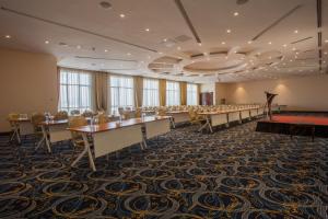 Konferenční prostory v ubytování Sarova Woodlands Hotel and Spa + 37 fotografií