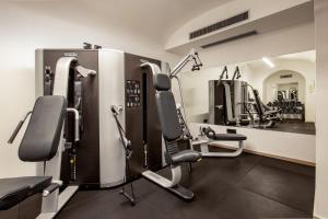 Fitness centrum a/nebo fitness zařízení v ubytování Gioberti Art Hotel