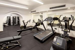 Fitness centrum a/nebo fitness zařízení v ubytování Gioberti Art Hotel