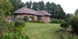 Κήπος έξω από το Pin Oak Cottage +21 φωτογραφίες