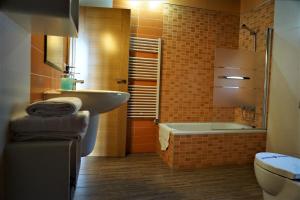 Koupelna v ubytování Apartamentos La Playina
