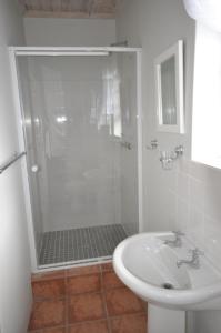 Et badeværelse på The Loft on Lambert