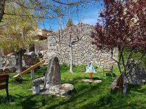 Vonkajšia záhrada v ubytovaní Casa Rural El Molinero