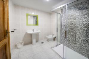 HOTELBARCELONA, Ourense – Updated 2022 Prices