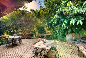 Zahrada ubytování Omega Tours Eco-Jungle Lodge