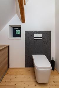 Ванная комната в Chaloupka, která existuje