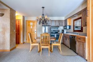 Gallery image of Shoshone Condo 1950 in Big Sky