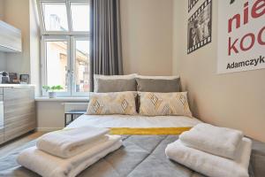 Część wypoczynkowa w obiekcie FLORIANSKA 32 by PI Apartments