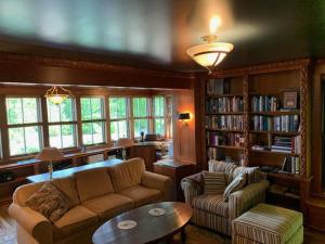 Gallery image of The Spring Lighthouse B&B in Elk Rapids