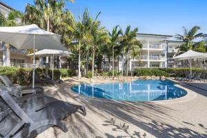 Bazén v ubytování Salt Beach Resort Suites by Kingscliff Accommodation nebo v jeho okolí