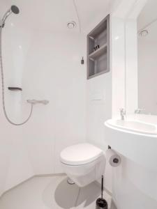 Vannituba majutusasutuses Hamnhotellet
