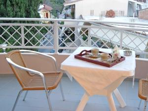 Gallery image of Neon Studios in Loutra Edipsou