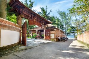 Gallery image of Coco Palm Beach Resort & Spa in Phu Quoc