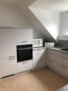 Afbeelding uit fotogalerij van Ferienwohnung Pfeifer 2 in Friedrichsdorf