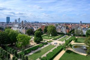 Photo de la galerie de l'établissement B-aparthotel Ambiorix, à Bruxelles