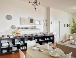 Gallery image of Albergo Garnì Villa Moretti in Riva del Garda