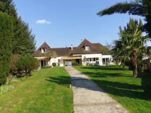 Zahrada ubytování Chambres d'hôtes Le Saleix