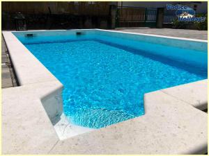 Bazén v ubytování TayLa-Apartment Vodice nebo v jeho okolí